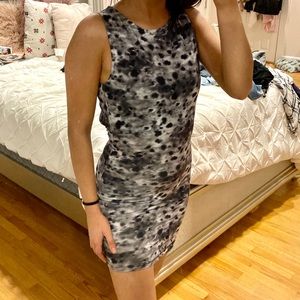 Black and gray pattern mini dress